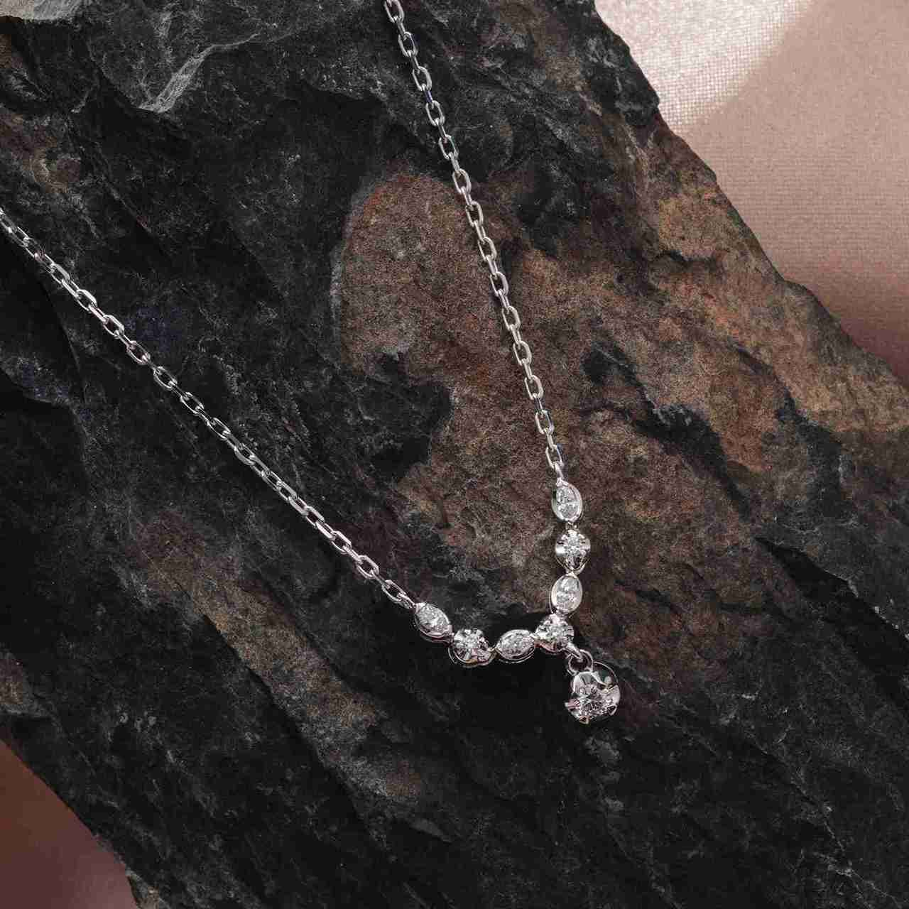 Dây chuyền nữ Kim cương Vàng trắng 18K VCR DN-0183 lộng lẫy