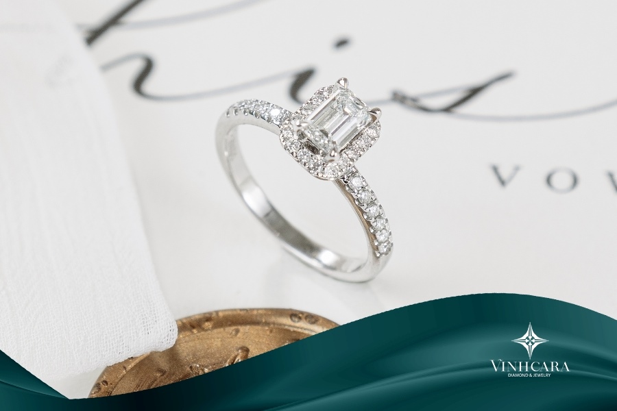 Giác cắt Emerald giúp viên đá trông lớn hơn thực tế