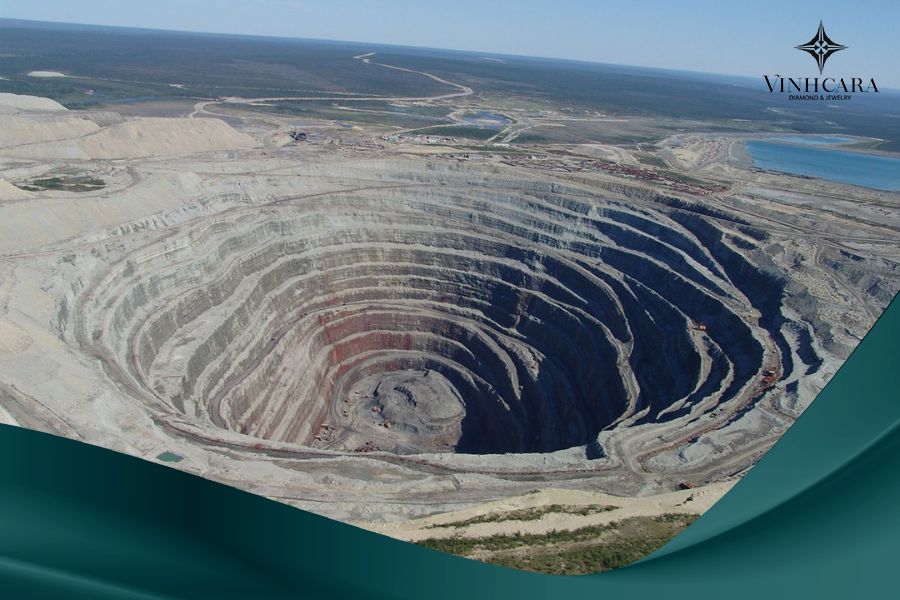 Mỏ kim cương Mirny của Nga có diện tích rất lớn