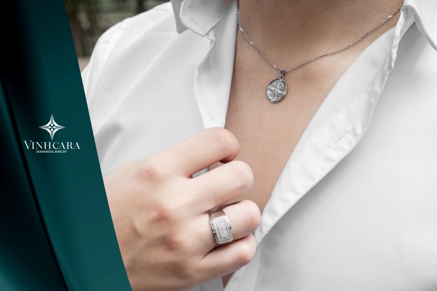 Nam giới ngày càng ưa chuộng sử dụng phụ kiện để thể hiện quan điểm cá nhân