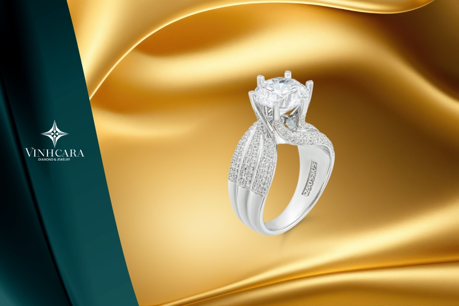 Nét đẹp tinh tế của vỏ nhẫn nữ kim cương vàng trắng 18K VCR NN-0874 Nét đẹp tinh tế của vỏ nhẫn nữ kim cương vàng trắng 18K VCR NN-0874
