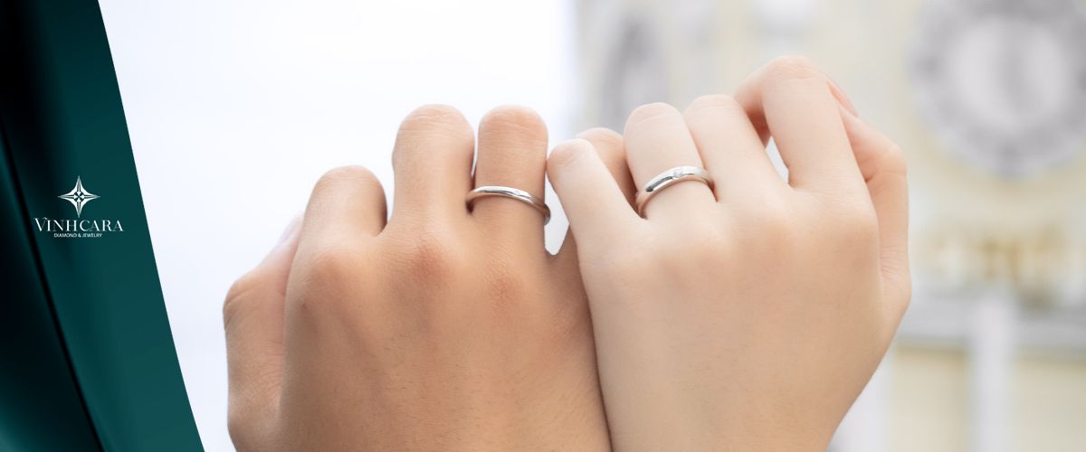 Nhẫn cặp kim cương biểu tượng cho tình yêu vĩnh cửu