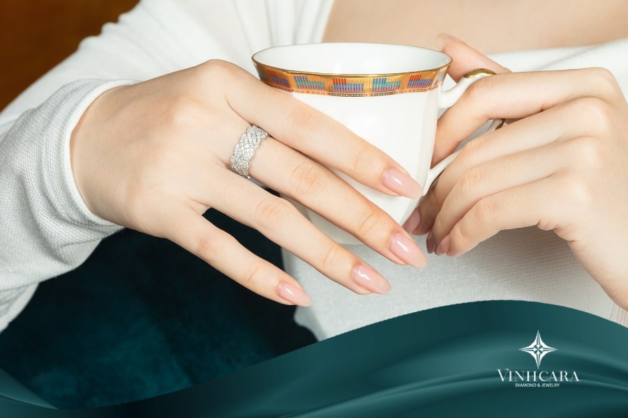 Nhẫn kim cương dành cho nữ dẫn đầu xu hướng