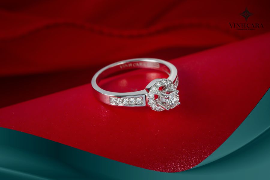 Nhẫn nữ cao cấp đính kim cương tinh xảo