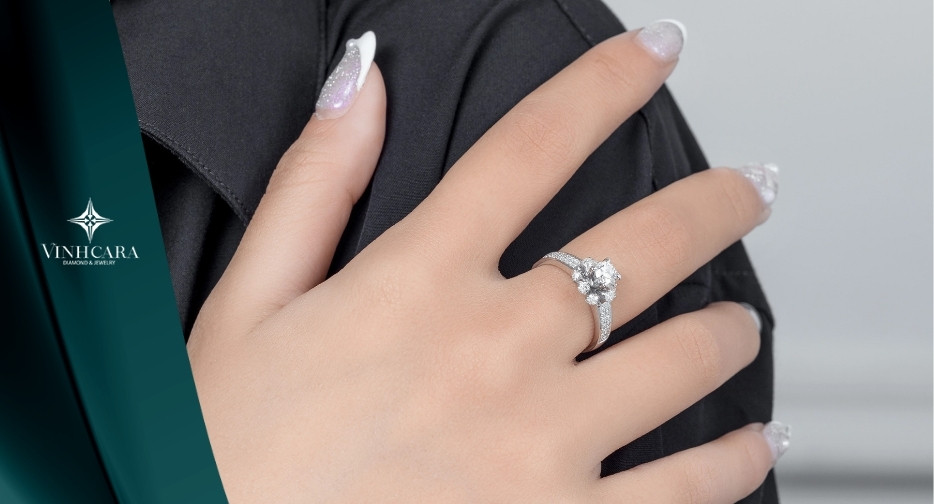 Nhẫn nữ kim cương thiên nhiên 3 ly 6 may mắn